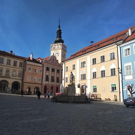 Appartement Le Miracle Rezidence Speicher Mikulov Luaran gambar