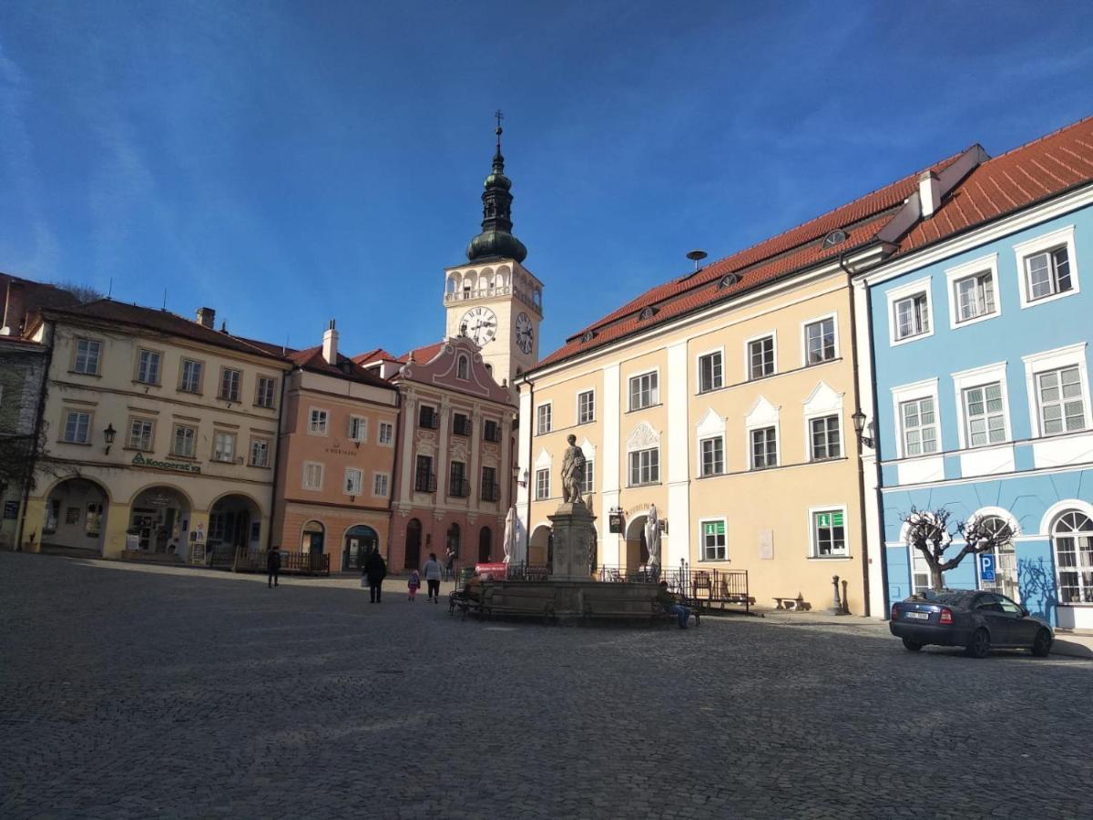 Appartement Le Miracle Rezidence Speicher Mikulov Luaran gambar