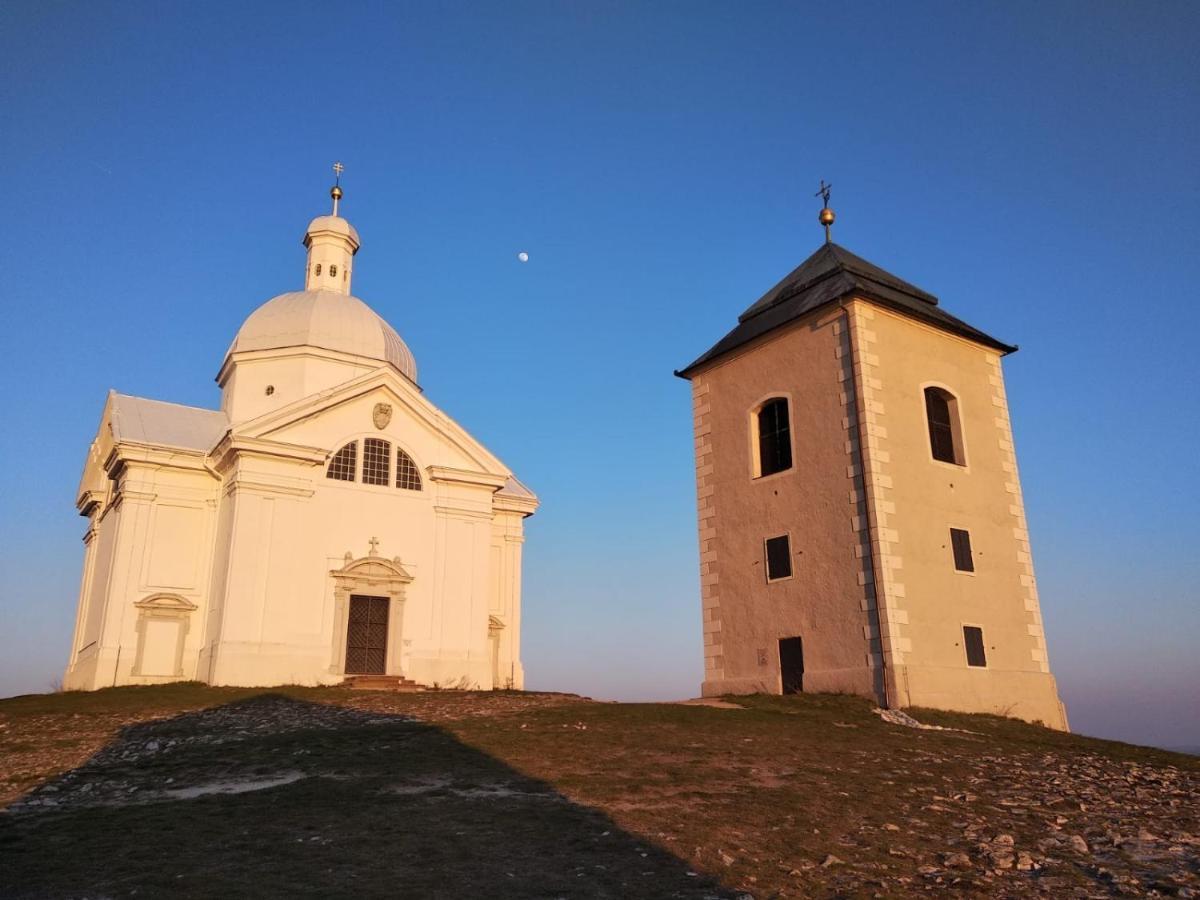 Appartement Le Miracle Rezidence Speicher Mikulov Luaran gambar