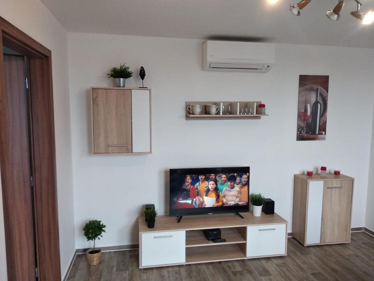 Appartement Le Miracle Rezidence Speicher Mikulov Luaran gambar